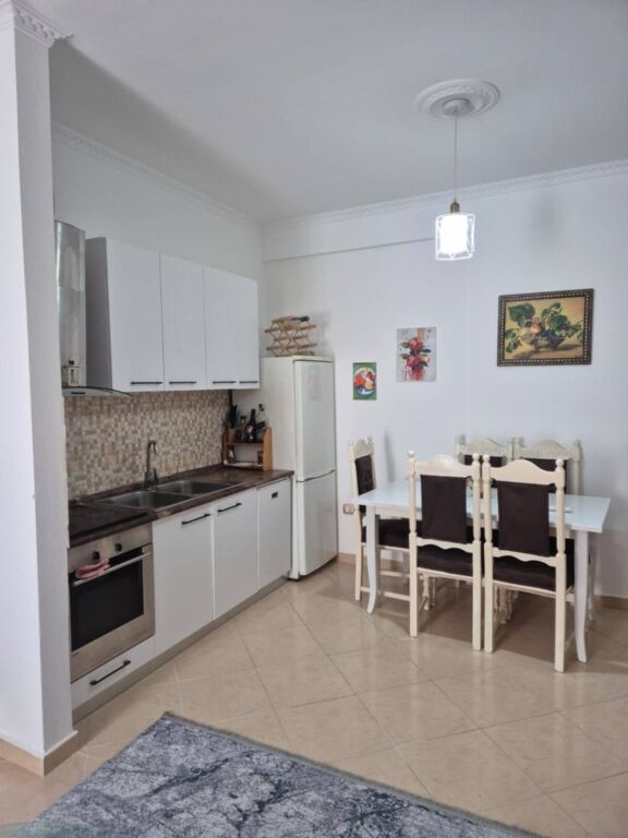 🏡 LONG-TERM RENTAL – 1+1 APARTMENTA ALEKSANDRIIA  IN VLORË 🇦🇱