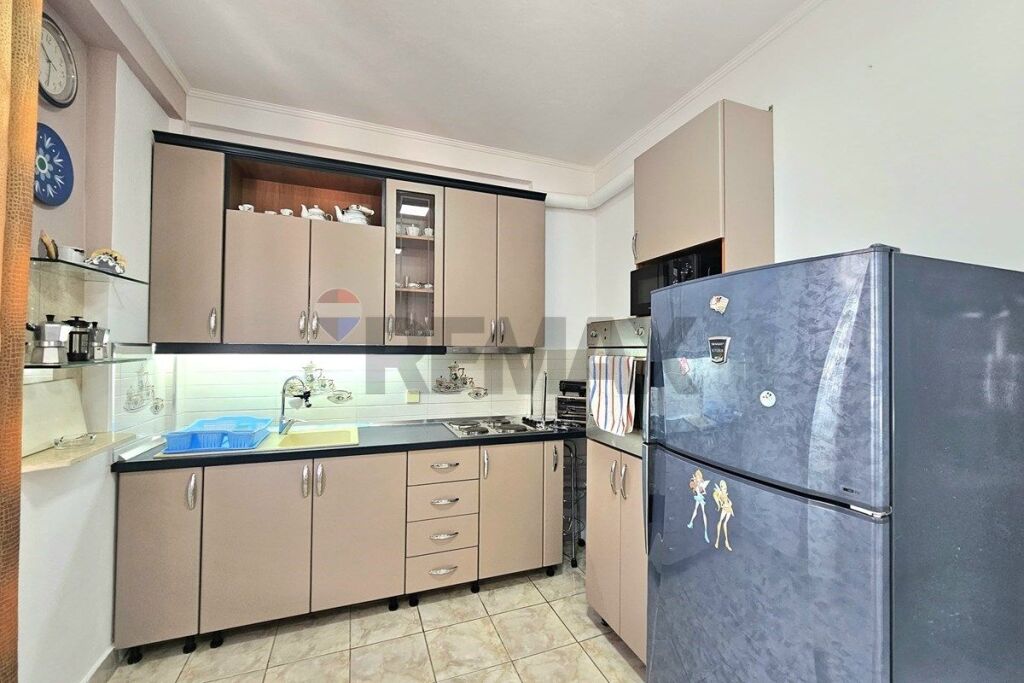 Apartment 2+1 for rent, Elbasan Street