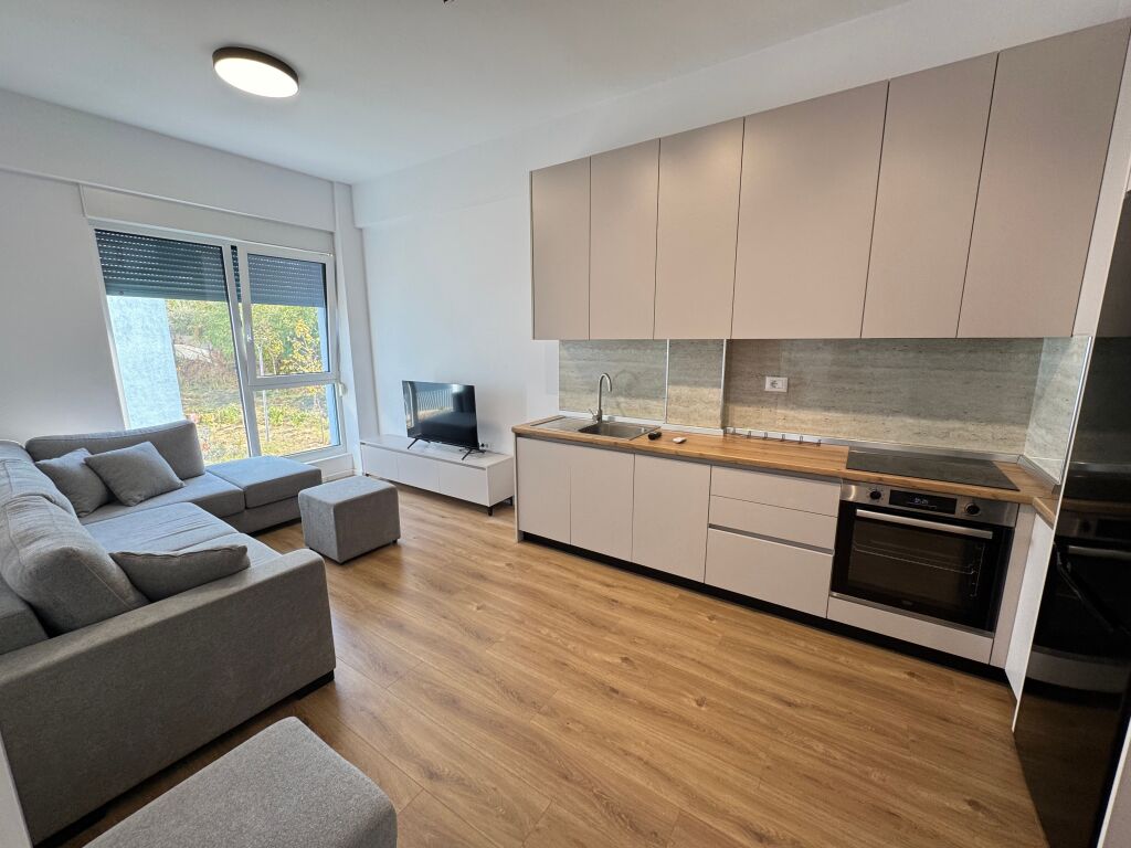 APARTAMENT 1+1 PER SHITJE TEK R.OXA NE FRESK/LINZE