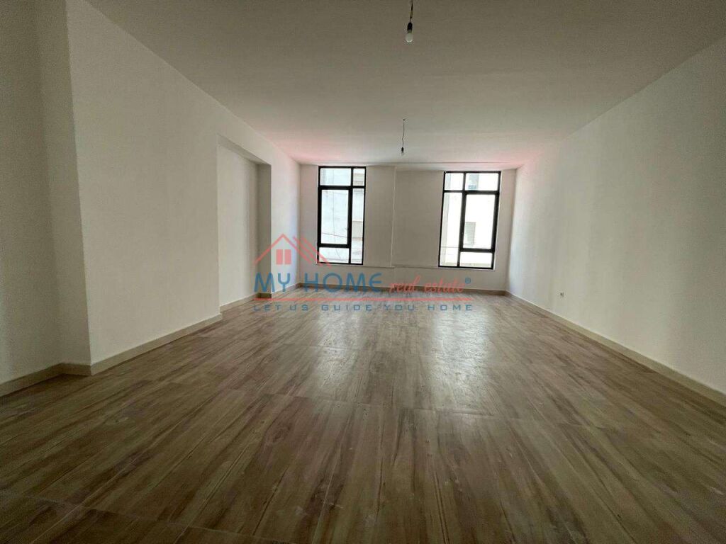 Ambient biznesi me qera Rruga Mine Peza Tirane