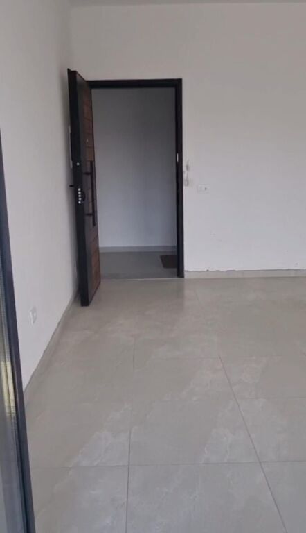 Qera | Apartament 3 + 1+2 | Rruga 5 Maji | 750 €/muaj
