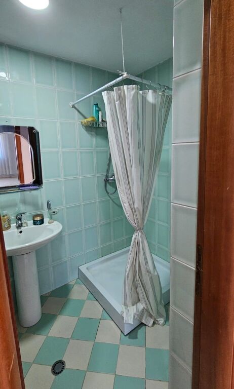 APARTAMENT 2+1+2 PËR SHITJE – QENDËR, TIRANË**
