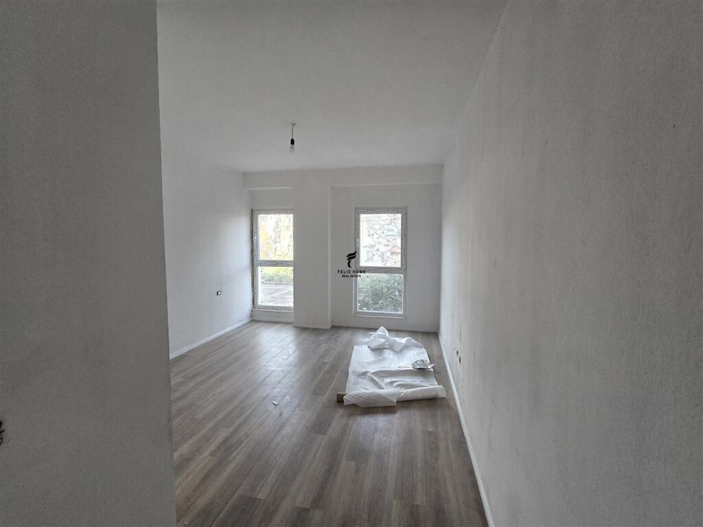 SHITET APARTAMENT 1+1 LAPRAKA 135.000 EURO FH-95876