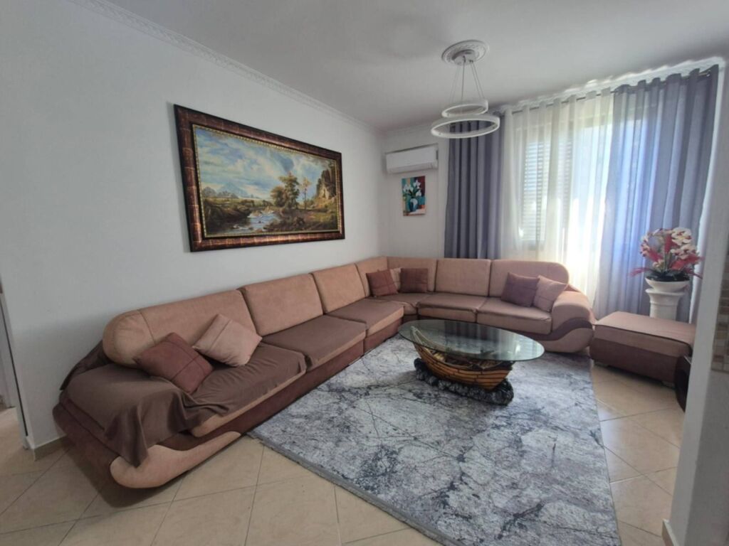🏡 LONG-TERM RENTAL – 1+1 APARTMENTA ALEKSANDRIIA  IN VLORË 🇦🇱