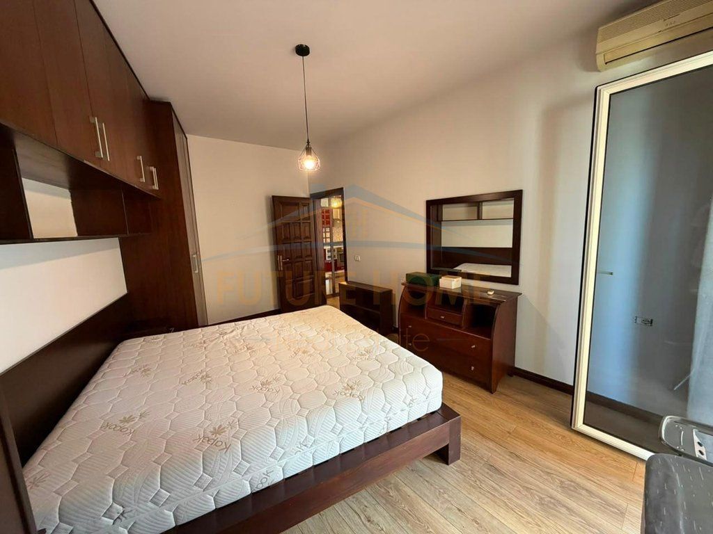 Affitto, Appartamento 1+1, Via Elbasanit, Tirana