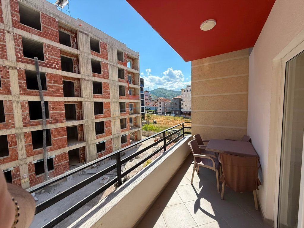 Shitet, Apartament 1+1, Rruga Sul Starovari, Pogradec