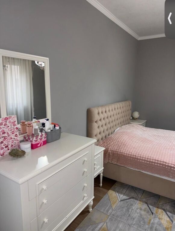 Liqeni i Thate, near Pavarotti Pizzeria, apartment 2+1+parking space for rent, furnished. 95,000 Leke        