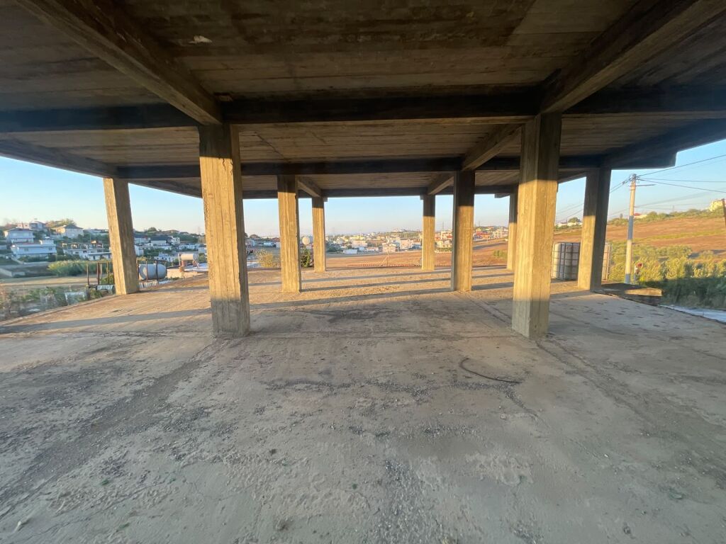 🏡 FOR SALE 3-STOREY BUILDING – RRUSHBULL, DURRËS
