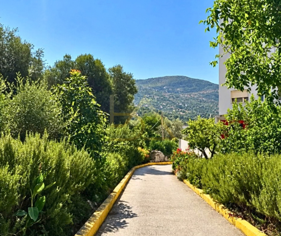 FOR SALE APARTMENT 2+1 – LUNGOMARE, VLORË