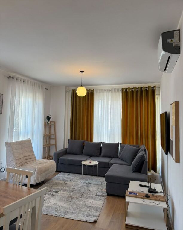 Jepet apartament 2+1+2 me qira tek Kompleksi Trio Towers , Rruga Don Bosko ! 800 mije leke !