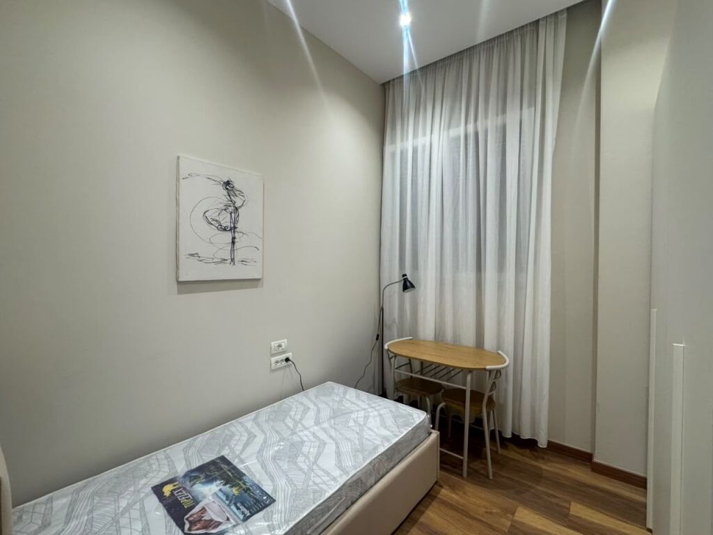 2+1+2 for rent - Ana Complex, QS