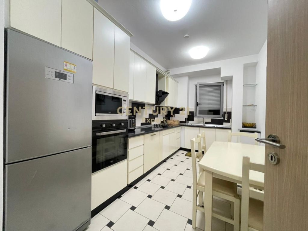 APARTMENT 2+1+2 FOR RENT – KAVAJËS STREET, TIRANA