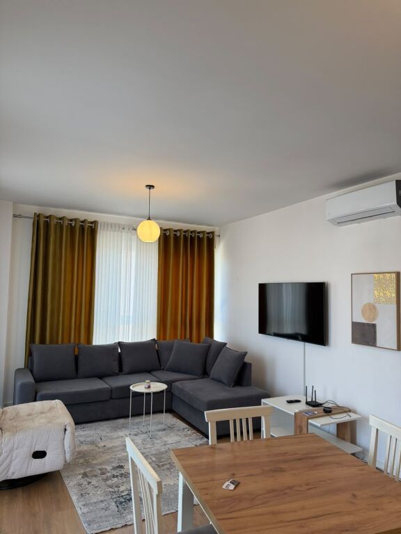 AFFITTASI – 2+1+2 | TRIO TOWERS
