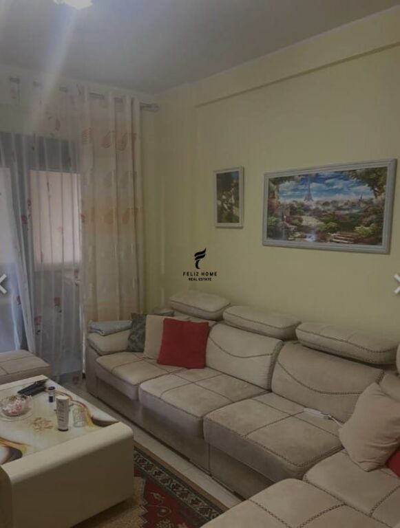 APARTAMENT ME QERA 2+1 ASTIR 55.000 LEKE FH-95979