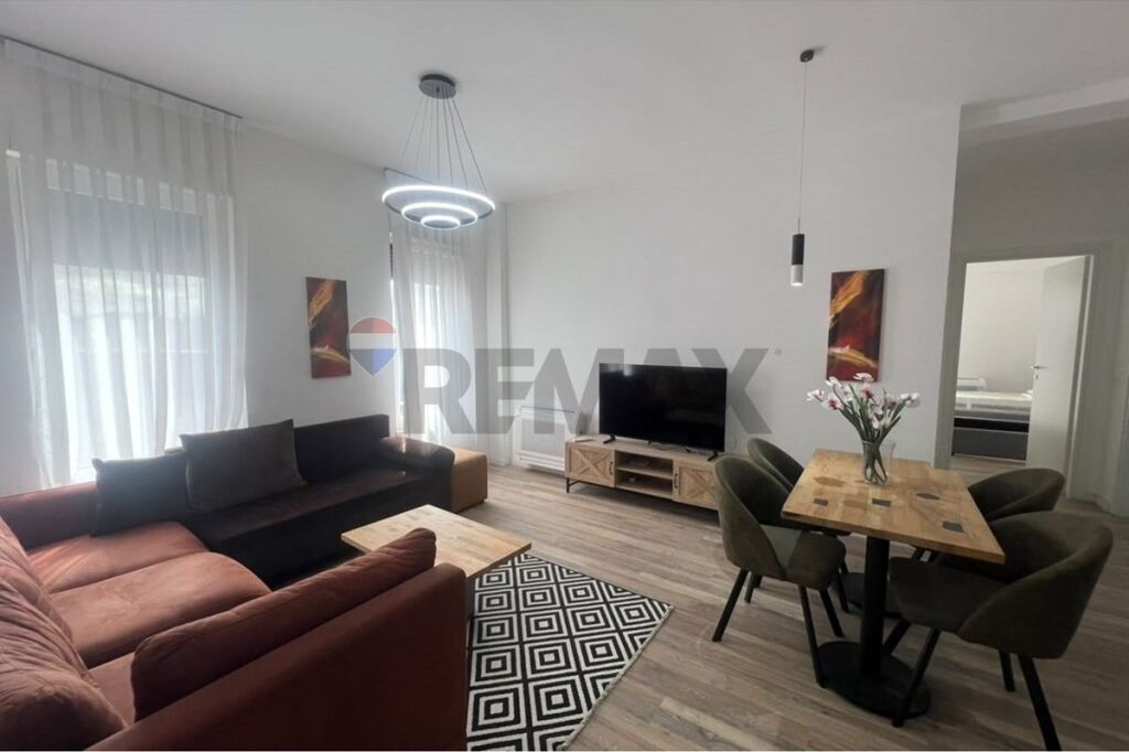Apartament 2+1+2 me qira te Bulevardi i Ri