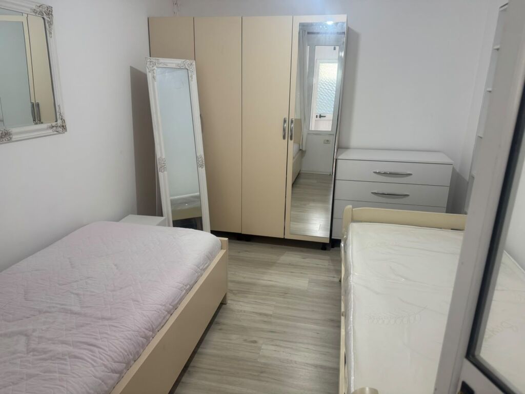 Casa in Affitto 1+1 - Rotonda di Shkoze, Tirana