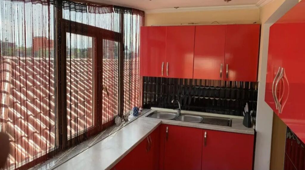 For Rent 2+1 4th Floor of a villa - Shkozes Roundabout, Tirana