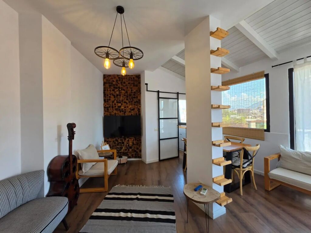 Appartamento 2+1 in vendita, Via Elbasan, Tirana!