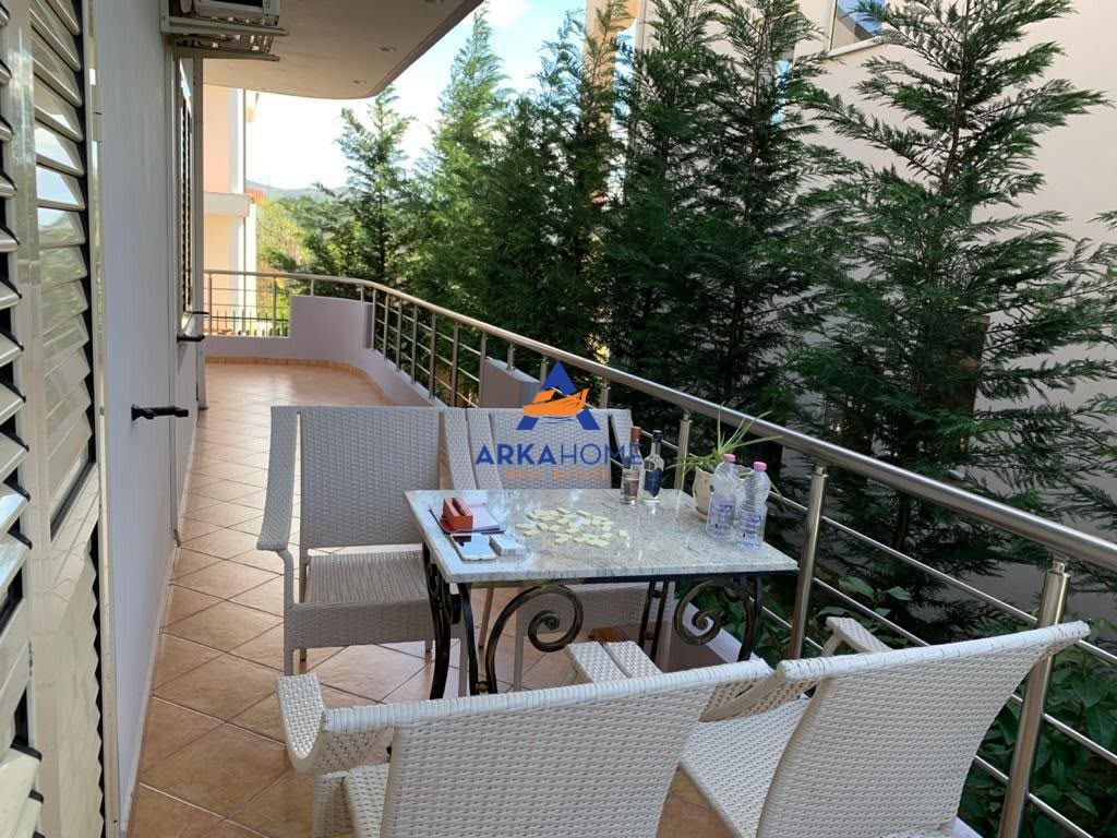 PRIVATE 3-STOREY VILLA "ELBASAN" FOR SALE 25,000,000 LEKE