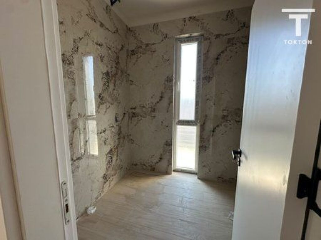 SHITET, APARTAMENT 2+1+2, ISH FUSHA E AVIACIOMIT, TIRANË