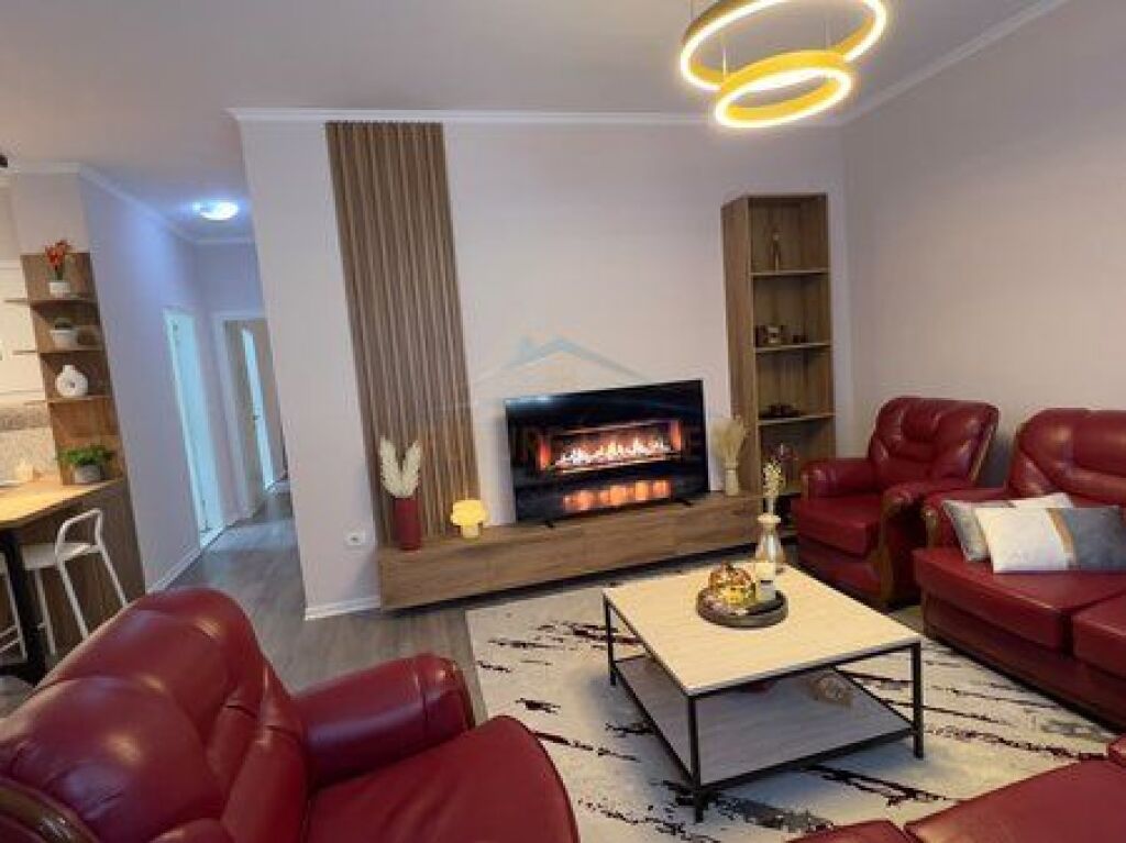 Affitto, Appartamento 2+1+2, vicino a Lake View, Tirana