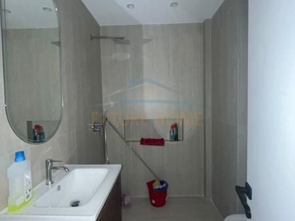 Affitto,Appartamento per Ufficio,Bllok,Tirana. PRO74957