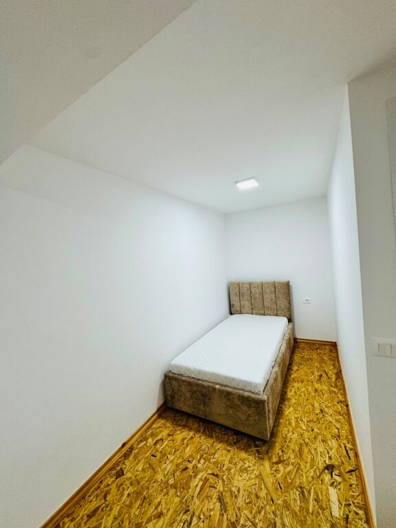 JEPET ME QERA APARTAMENT 1+1 DUPLEX PRANE BONITA LUXURY, GOLEM.