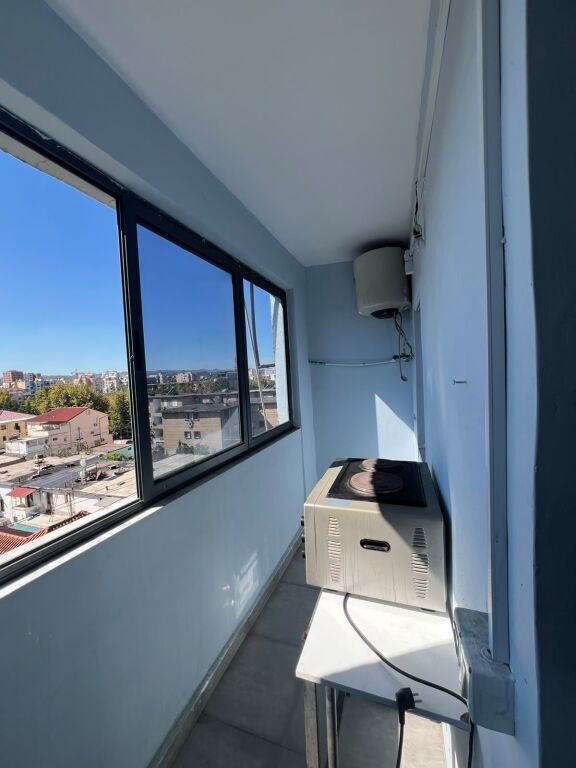 Apartament me qera 1+1