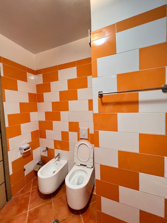 AP. 2+1+Verandas for rent, Paris Municipality
