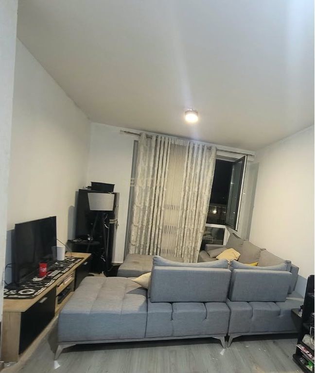 Jepet me qira apartament 1+1 te Turdiu