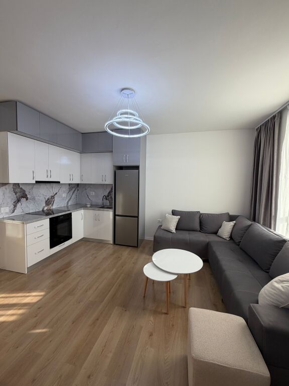 Apartament 2+1 në Paskuqan te Albulena 500€