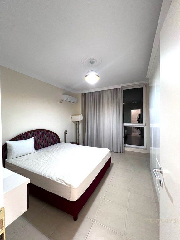 Qera, Apartament 2+1+2, Bulevardi i Ri 870 € /Muaj 80,000 Lekë /Muaj