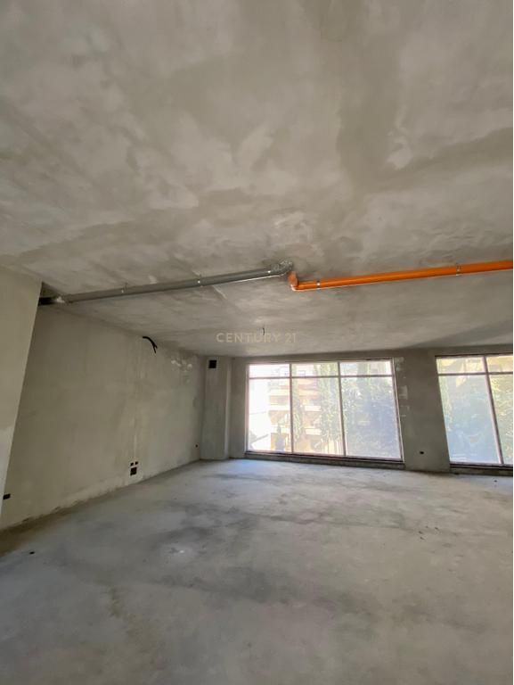 COMMERCIAL SPACE FOR RENT – RAFAELO COMPLEX, FRESK