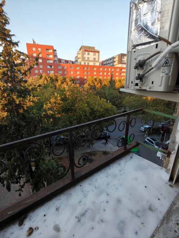 Rent | Apartament 1 + 1 | Rruga Irfan Tomini – perball Delijorgjit | 500 €/month