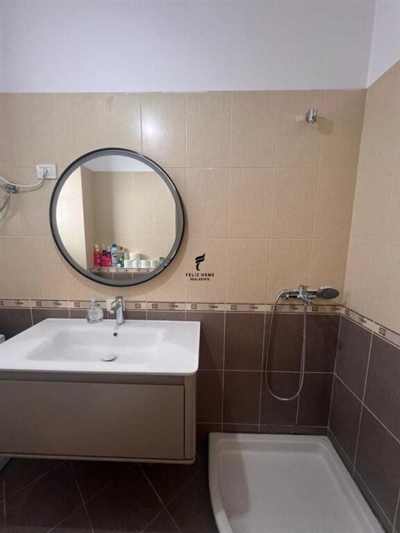 APPARTAMENTO IN AFFITTO 2+1 VIA ELBASANI 70.000 LEKE FH-95941