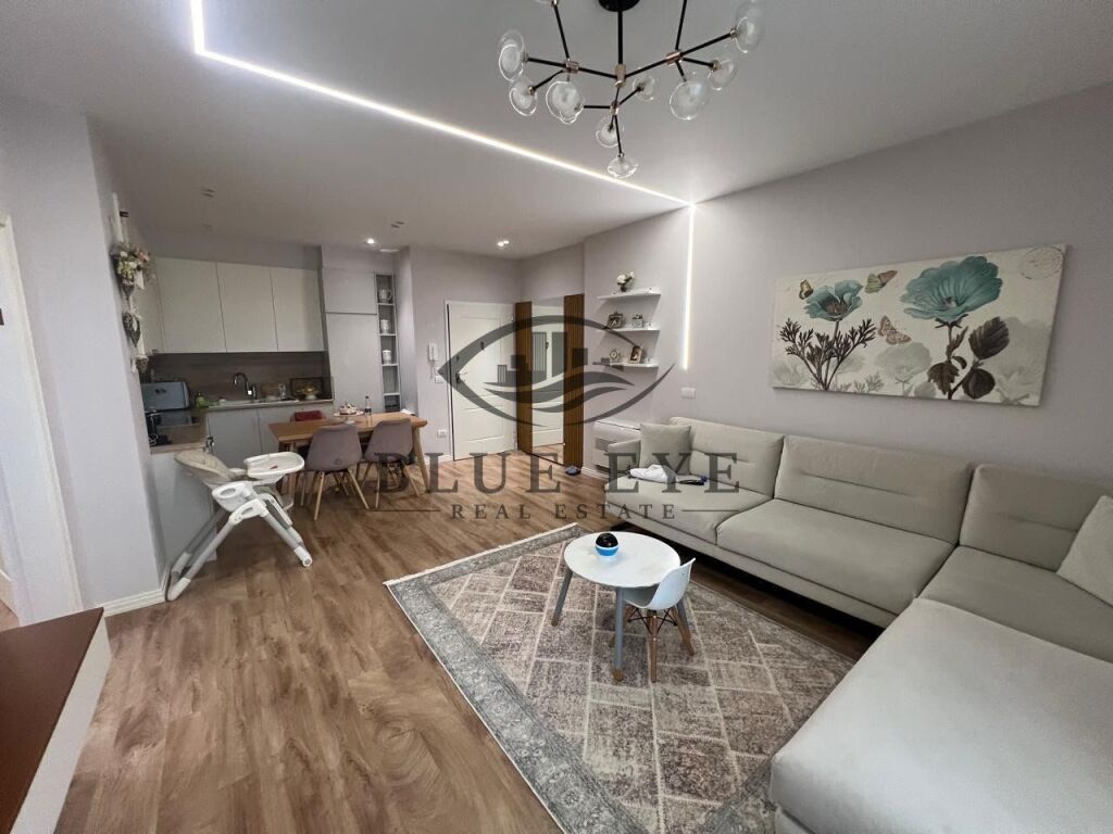 Apartament 2+1 Me Qira në Shkëmbi i Kavajës, Durrës.