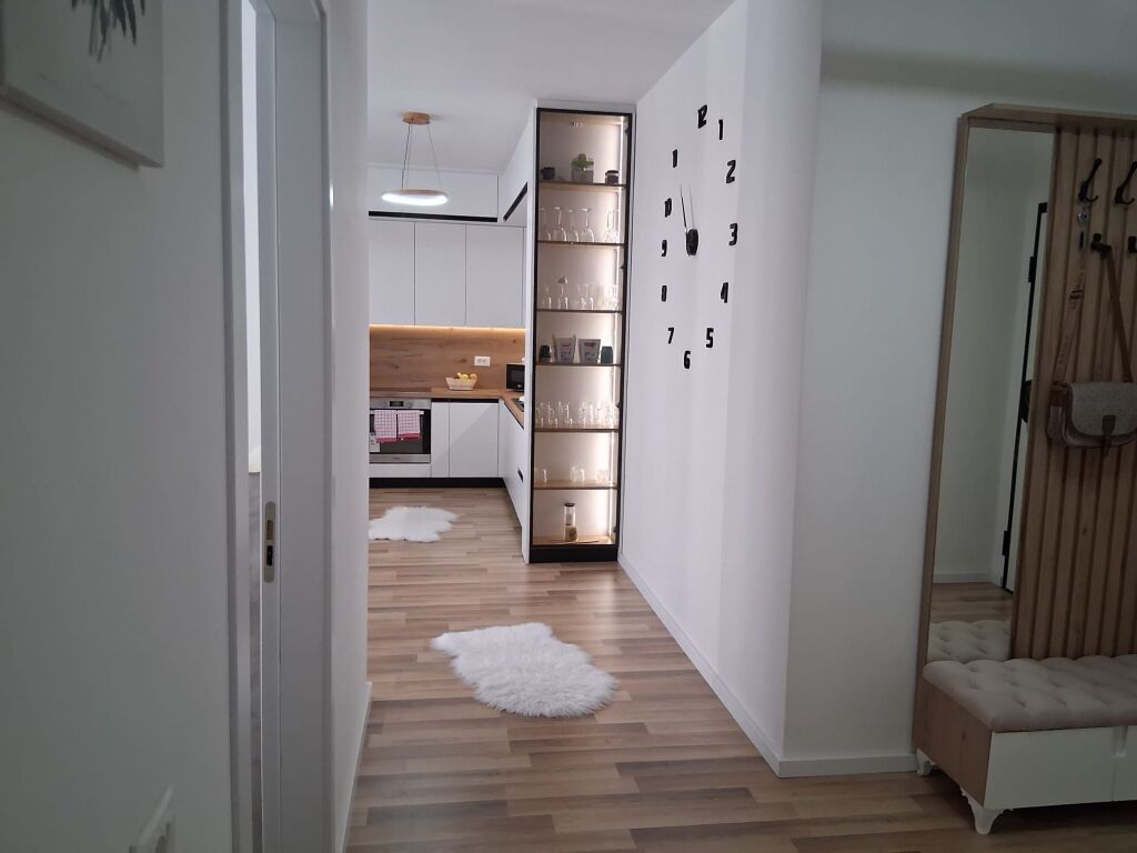 Qera | Apartament 2 + 1 | Yzberisht | 500 €/muaj