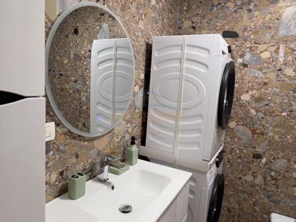 Affitto, Appartamento 2+1+2, vicino a Lake View, Tirana