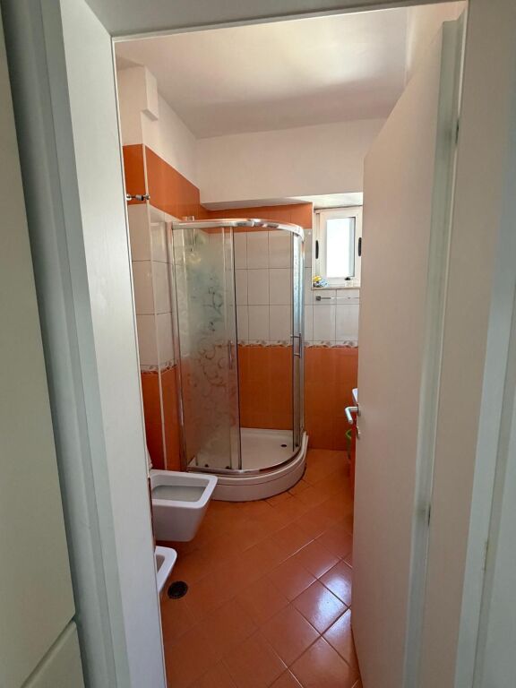 Apartament 2+1 Durres zona e ujesjellesit