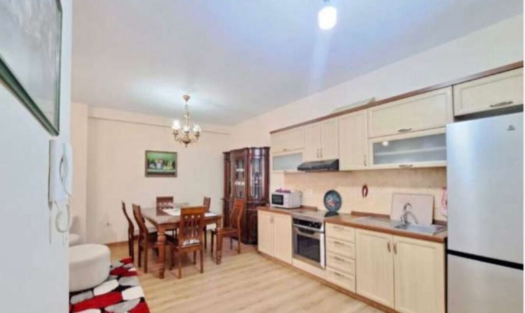 Affitto | Apartament 2 + 1 | Condor Center | 750 €/mese