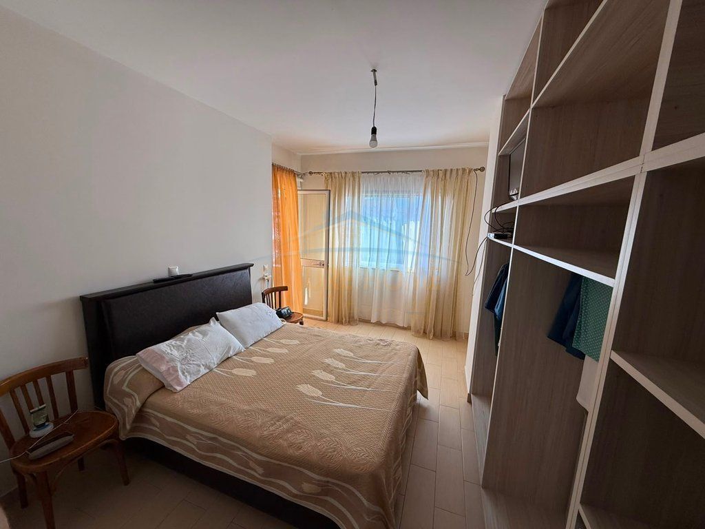 Shitet, Apartament 3+1+2, Rruga Mihal Ballkameno, Pogradec