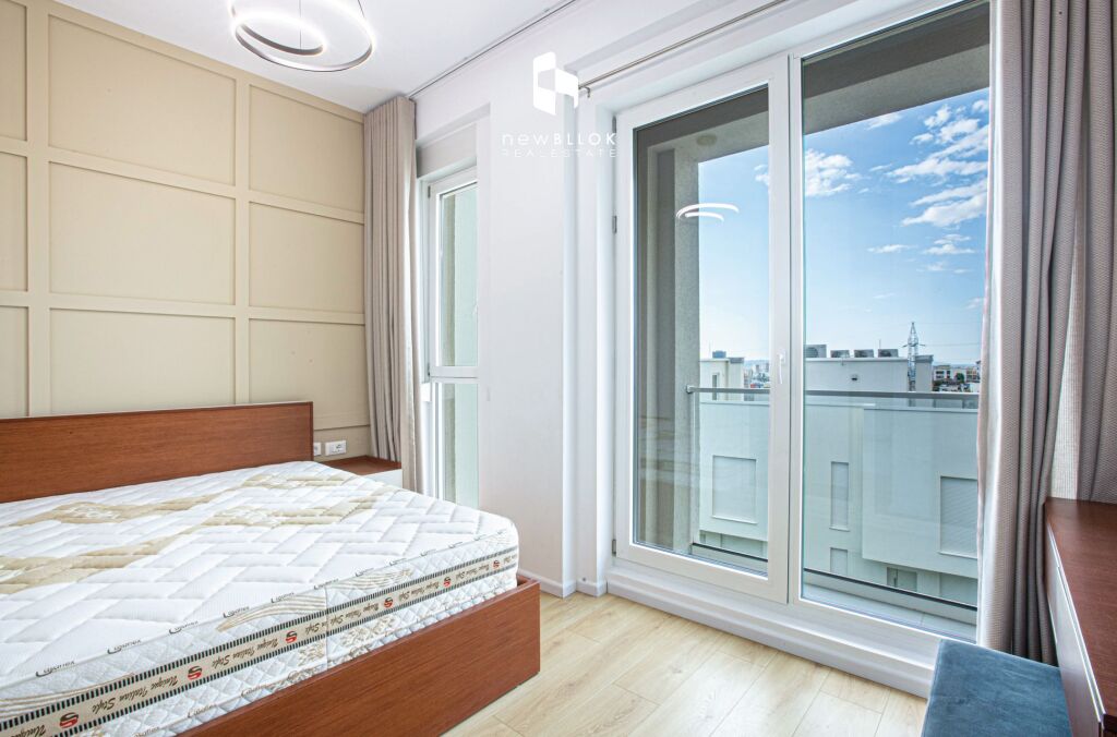 # IN AFFITTO: Villa di 3 Piani (📍 ABA Residence - Farkë 🏞) 4 Camere da Letto, 3 Bagni &amp; 3 Posti Auto + Terrazza - Prima Volta in Affitto, Completamente Nuova e Arredata ✨ 2.000€/Mese