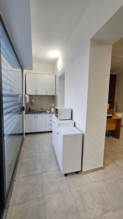Business unit for rent on Bogdaneve street