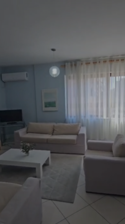 APARTAMENT 2+1+2 PËR SHITJE – QENDËR TIRANË
