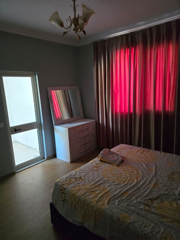 Apartament 2+1 me qera Rruga e Durresit