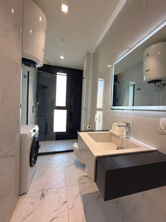 Appartamento 1+1 in affitto | Lungomare, Vlorë