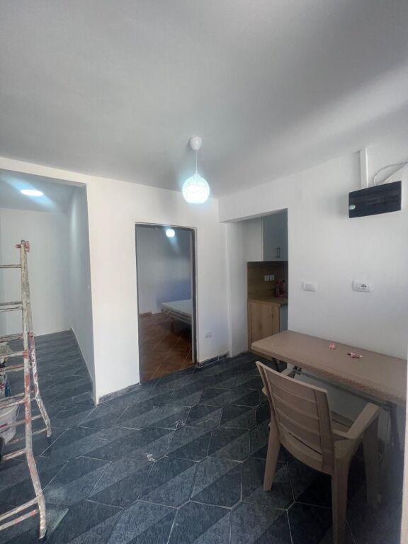 Shtëpi private 2+1 Me Qira në Spitallë, Durres!