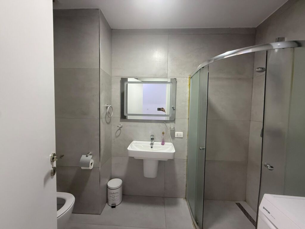 Affitto, Appartamento 2+1+2, Complesso Fiori Di Bosko, Tirana PRO74383