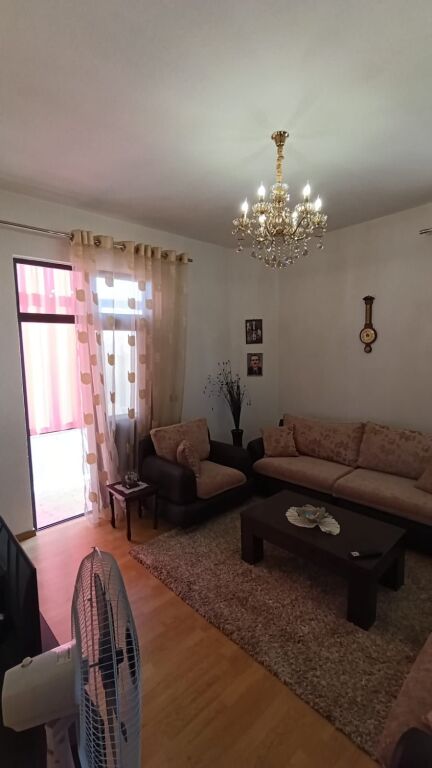 Jepet apartament 2+1+Post Parkimi me qira tek Rruga Fuat Toptani , Qyteti Studenti ! 450 mije leke !