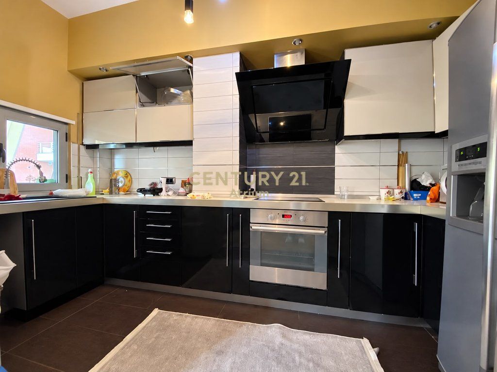 FOR RENT APARTMENT 3+1+2+2 BALCONIES NEAR ISMAIL QEMALI HIGH SCHOOL !